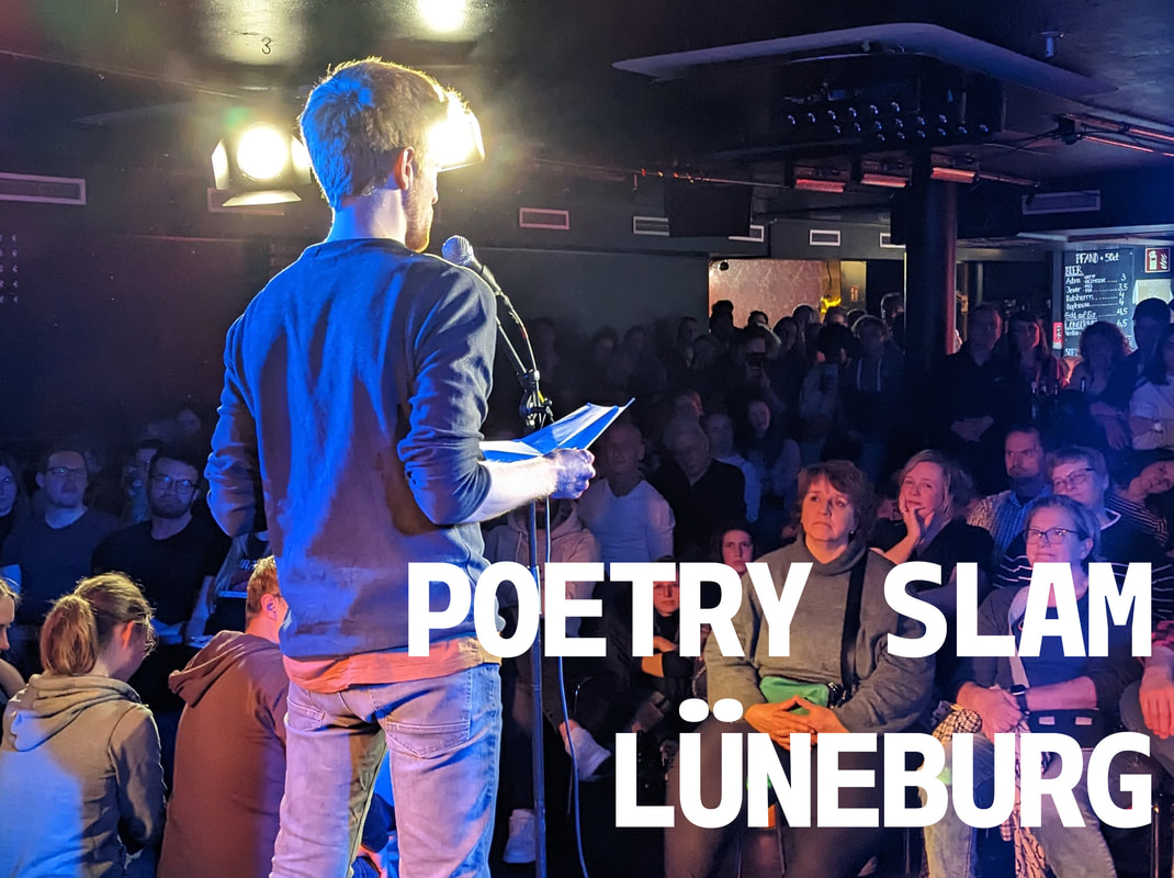 Lennart Hamann beim Poetry Slam Lüneburg